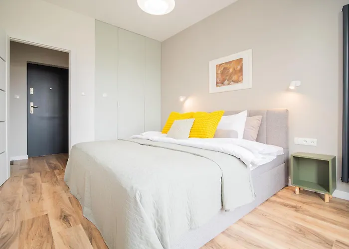 Glow Apartments, Poczty Polskiej Główny